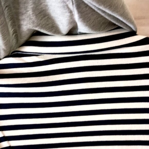 Monteau Girls Blazer Hoodie NWT Size L 2-in-1 Striped Stretch Back to School - Picture 3 of 7